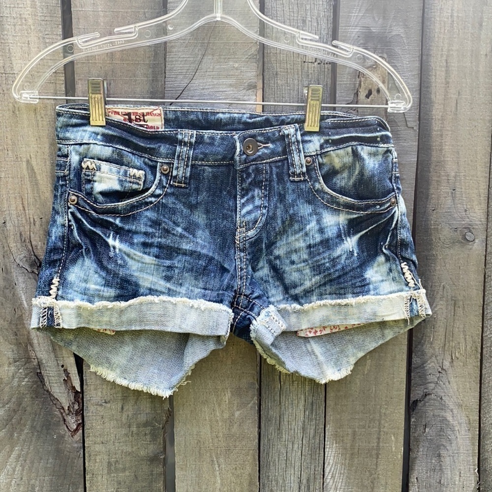 𝅺1st Kiss Tie Dye Blue Jean Shorts size 3